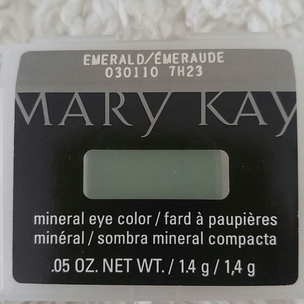 Emerald Mineral Eye Color